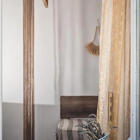 Plakes Sea View Apartment