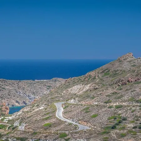 Plakes Sea View Apartament